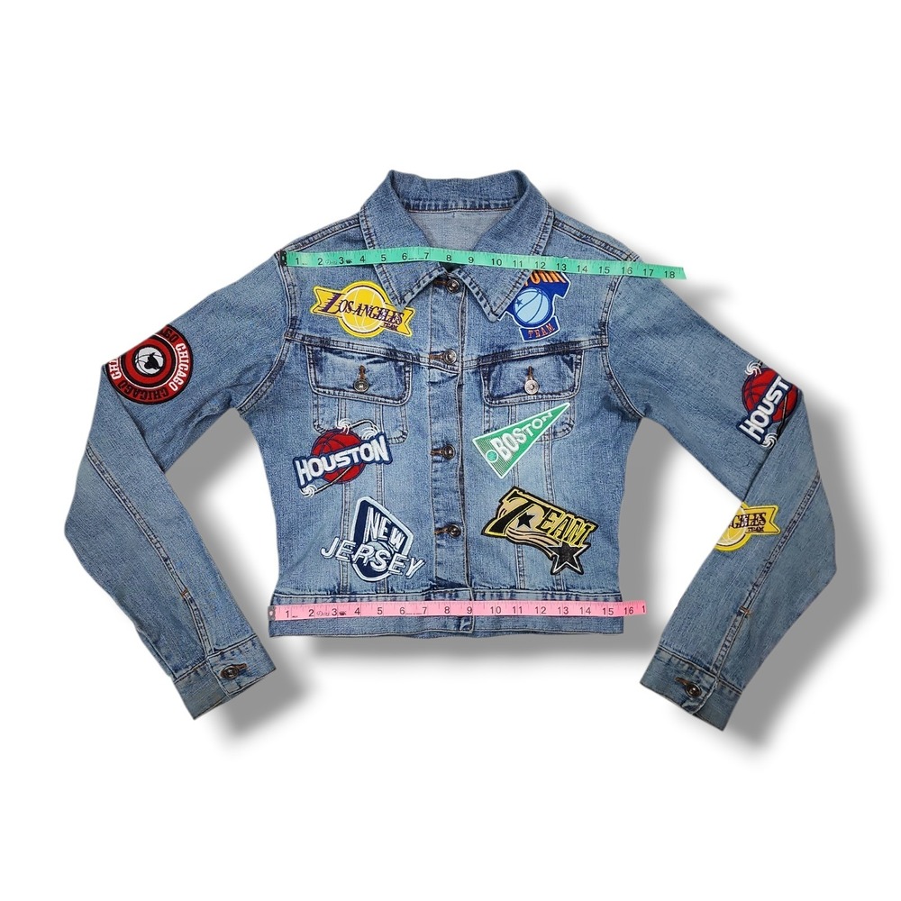 Vintage Street Vibes All Over NBA Patch Denim Trucker Jacket Women's Small - Picture 6 of 8